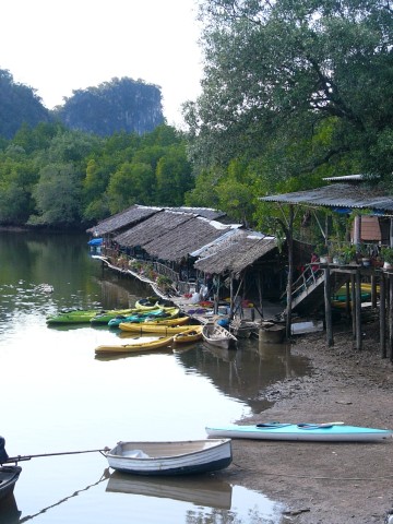 kayak base and restaurant